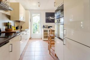 Maisons de vacances Villa Grenadine - Climatisee avec piscine : photos des chambres