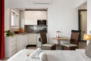 SKOL apartment in Marbella by Costarentals - M27