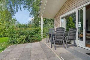Huis Specht is perfect voor vakantie nabij meer en tuin op zuiden
