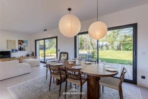 Maisons de vacances L-Elegance 115 m 4 2 guests Design & Nature : photos des chambres