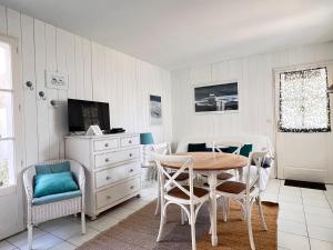 Appartements Appartement Liseron : photos des chambres