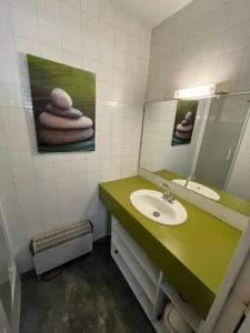 Appartements Appartement Pied des pistes Vue sur les sommets : photos des chambres