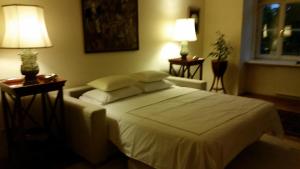 Altbauapartment am Stadtpark mit Uhrturmblick