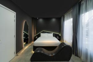 Đào Tiên Hotel - Mai Xuân Thưởng