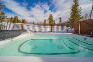 Antlers Gulch 502 by SummitCove Lodging