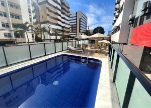 Apto Ponta Verde 250m da praia I Piscina I WI-FI I Garagem 1011