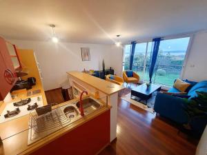 Maisons d'hotes Le 4 saisons - Terrasse avec vue mer panoramique : photos des chambres