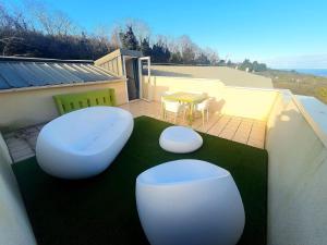 Maisons d'hotes Le 4 saisons - Terrasse avec vue mer panoramique : photos des chambres
