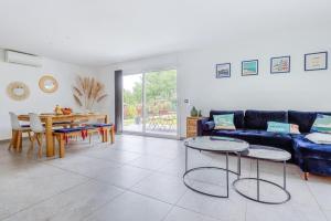 Appartements LEGARREKO BIDEA Beautiful house with a pool between land and sea : photos des chambres