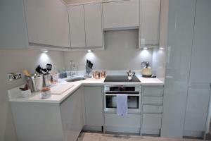 Hazelnut Seafront One Bedroom BN1GRE09