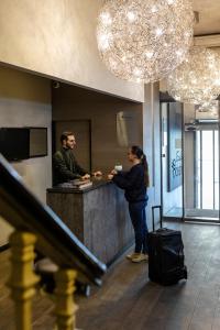 Hotels Escale Oceania Marseille Vieux Port : photos des chambres