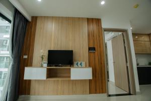 Central Hue Apartment - Căn hộ 2 phòng ngủ có bể bơi