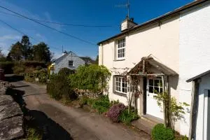 Fold Cottage, Outgate near Ambleside - High Wray