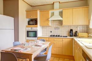 Appartements Le Van Gogh 3 chambres 4 lits : photos des chambres