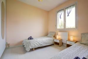 Appartements Le Van Gogh 3 chambres 4 lits : photos des chambres
