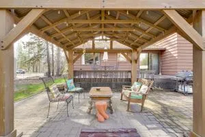 On-Site Access to Spokane River Home with Fire Pit! - Chewelah