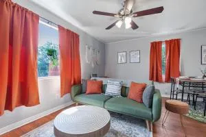 Tallahassee Modern Cozy Home 2bd in Midtown - Perry