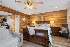 Cozy Hideaway in Denison Tx