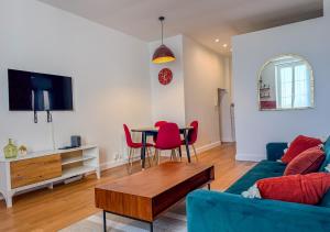 Appart avec terrasse, vue & parking - hyper centre