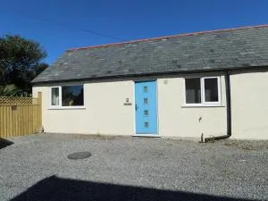 Cornel Clud - Llanfechell