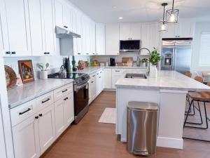Lime Light La Mesa New 4BR 3BA Group Friendly