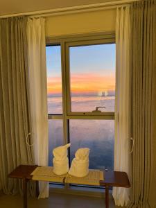 Playful 1BR With Magnificant Bayview Garden View Near Okada, Solaire, Aiports