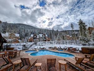 Settlers Creek 6535 by SummitCove Lodging