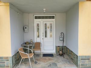 Αυλή της Ελιάς