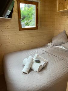 Appartements La Tiny House des Oliviers et son jacuzzi : photos des chambres