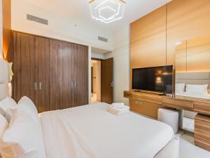 Beach Escape 1BR-Vida Residences Creek Beach