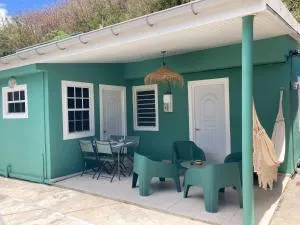 Maison Les Abymes - Plage à 50m - Le Prêcheur