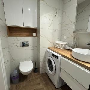 Riverside Suites with Cityscape Views Kwiatkowskiego Free Parking