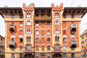 Four-Bedroom Deluxe Apartment