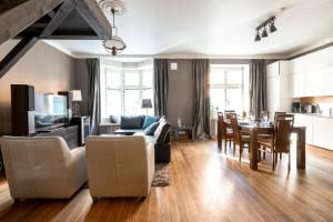 2ndhomes Deluxe 95m2 2BR Apartment with Sauna