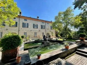 PODERE PALAZZO ILLICA Agriturismo - Becedasco