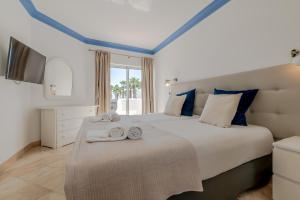 Ocean Vista Retreat with Beach & Pool Access by Drago Rentals