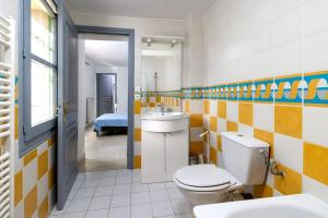 Villas Maison nicoise, jardin, piscine, parking double : photos des chambres