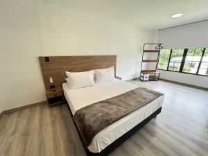 Almendros 2 - Cómodo apartamento con aire acondicionado