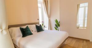Family Room with Balcony room in Musto B&B