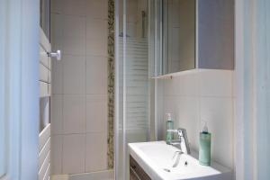 Appartements Le Theophile - 25 min from Paris : photos des chambres