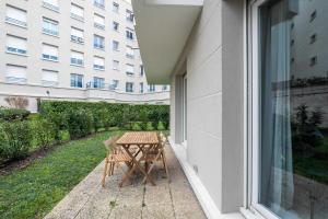 Appartements Studio JadOr gare RER B Le Bourget - Paris aeroport Charles de Gaulle : photos des chambres