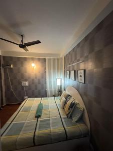 The Budget Room- With Washroom & Kitchenette