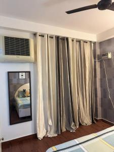 The Budget Room- With Washroom & Kitchenette
