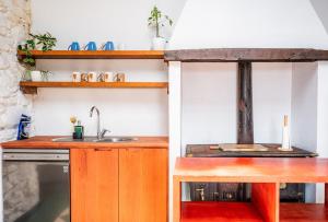 NEW! Nature Paradise with Ocean View & Hot Tubs