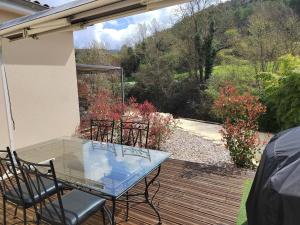 Gîte La Bauge 1 à 7 personnes 26400 Montclar sur Gervanne