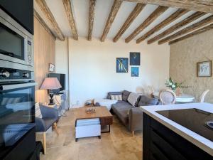 Maisons de vacances Sejour ressourcant en Berry proche Zoo de Beauval - FR-1-591-732 : photos des chambres