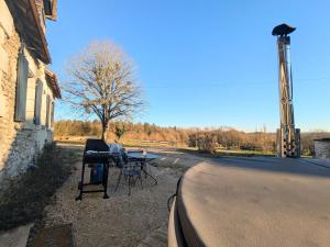 Maisons de vacances Sejour ressourcant en Berry proche Zoo de Beauval - FR-1-591-732 : photos des chambres
