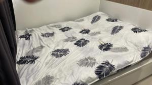 Shore 2 Tower 3 1BR 15th Floor Near SMX MOA