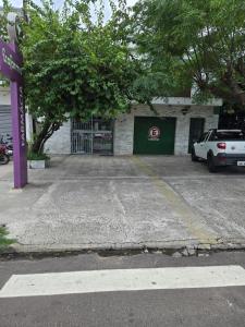 Retro apartment, central, bright and airy