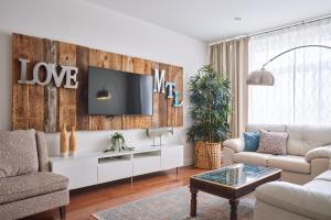 MTLVacationRentals - The FabFour